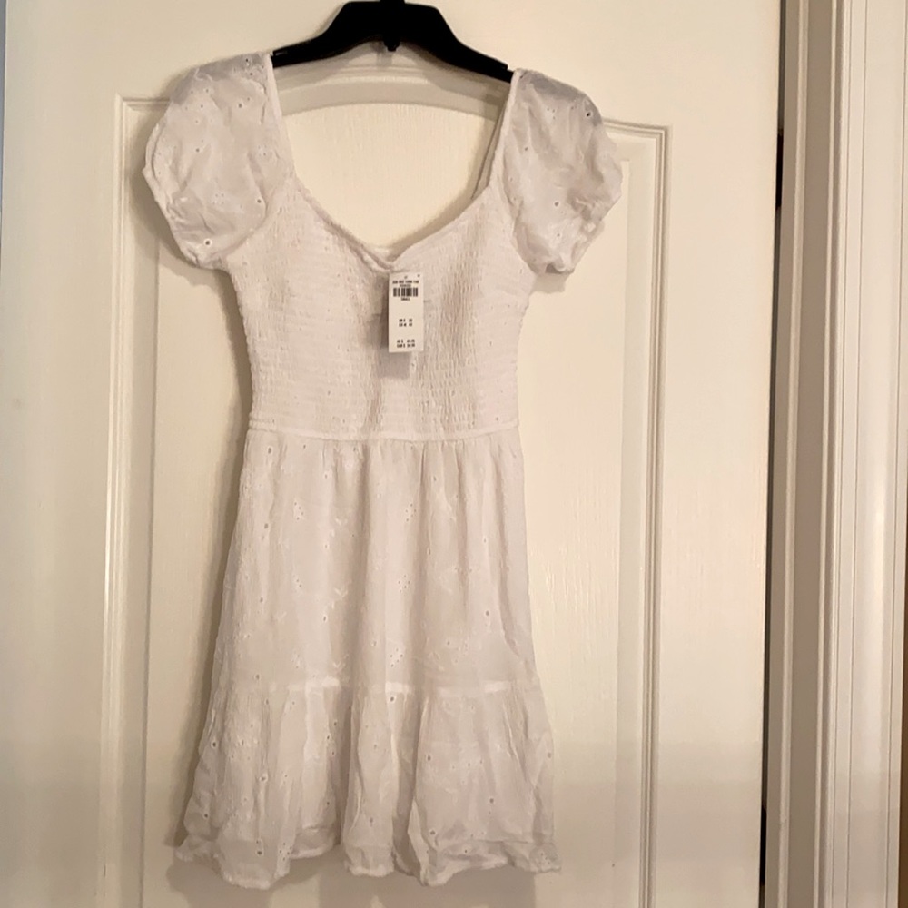 Hollister puff sleeve tiered mini dress